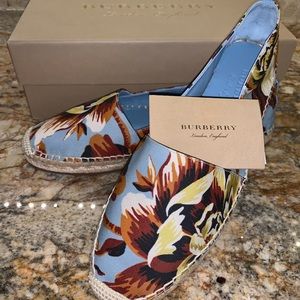 Burberry Hodgeson Espadrille Flats w/Tags